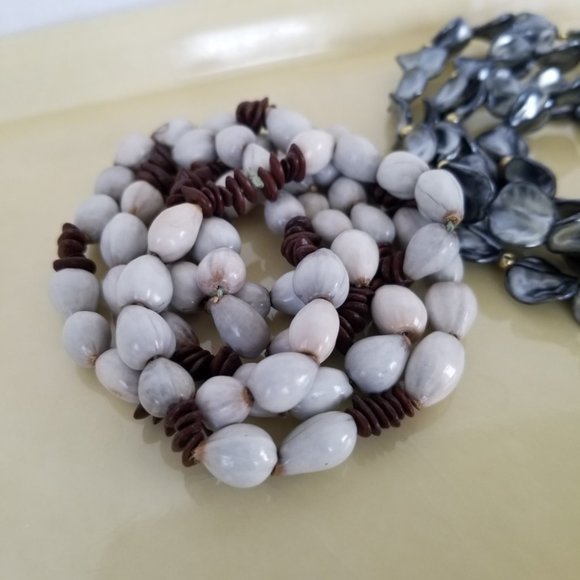 Seashell Necklace Bundle 3 Pieces - Picture 6 of 13